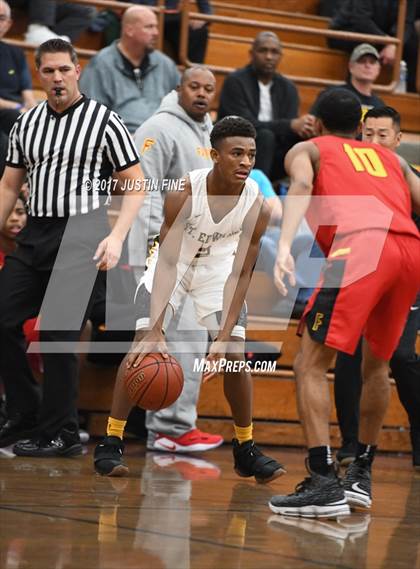 Thumbnail 1 in Fairfax vs. St. Edward (Torrey Pines Holiday Classic) photogallery.