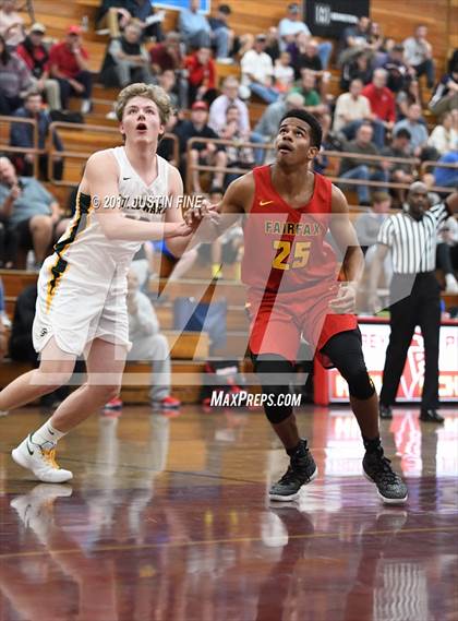 Thumbnail 1 in Fairfax vs. St. Edward (Torrey Pines Holiday Classic) photogallery.