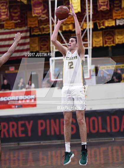 Thumbnail 2 in Fairfax vs. St. Edward (Torrey Pines Holiday Classic) photogallery.