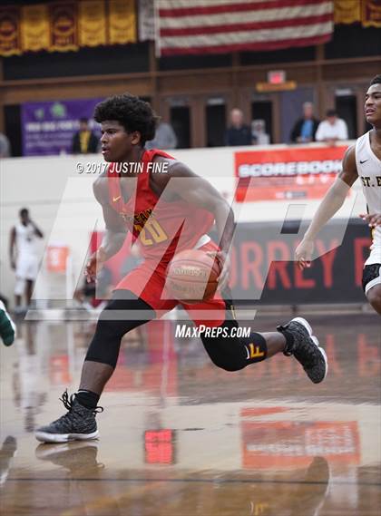 Thumbnail 2 in Fairfax vs. St. Edward (Torrey Pines Holiday Classic) photogallery.
