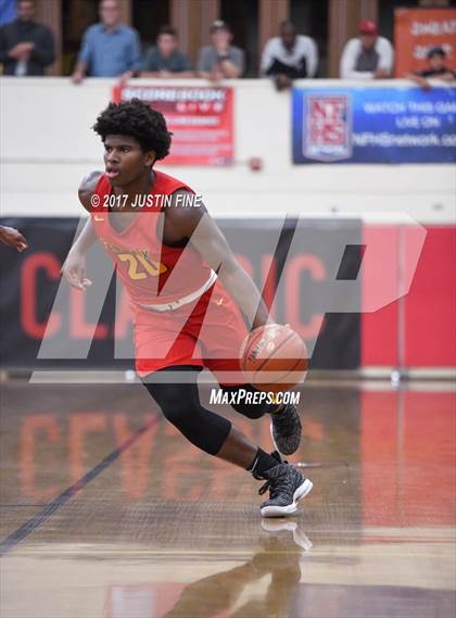 Thumbnail 3 in Fairfax vs. St. Edward (Torrey Pines Holiday Classic) photogallery.