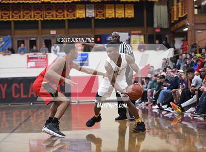Thumbnail 3 in Fairfax vs. St. Edward (Torrey Pines Holiday Classic) photogallery.