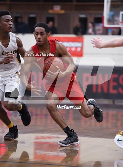 Thumbnail 3 in Fairfax vs. St. Edward (Torrey Pines Holiday Classic) photogallery.