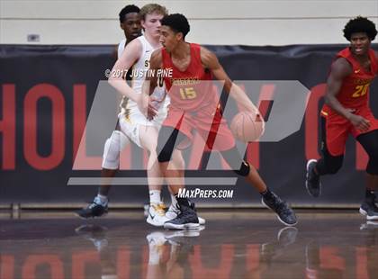 Thumbnail 1 in Fairfax vs. St. Edward (Torrey Pines Holiday Classic) photogallery.