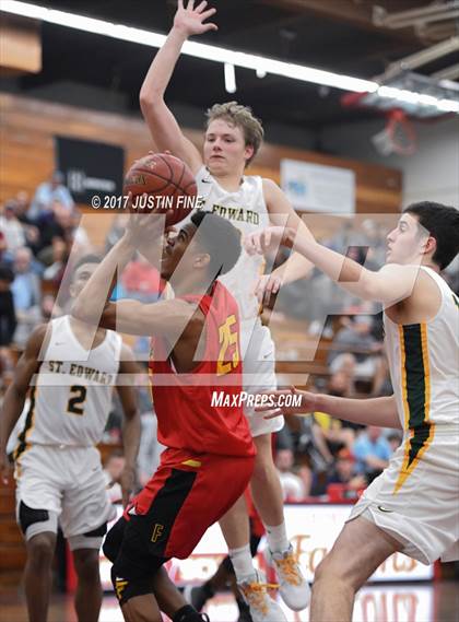 Thumbnail 3 in Fairfax vs. St. Edward (Torrey Pines Holiday Classic) photogallery.