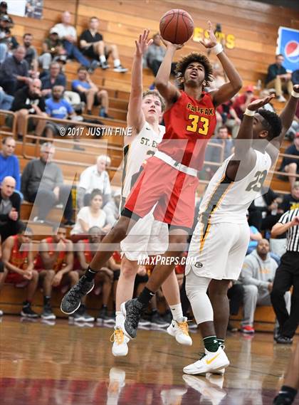 Thumbnail 2 in Fairfax vs. St. Edward (Torrey Pines Holiday Classic) photogallery.