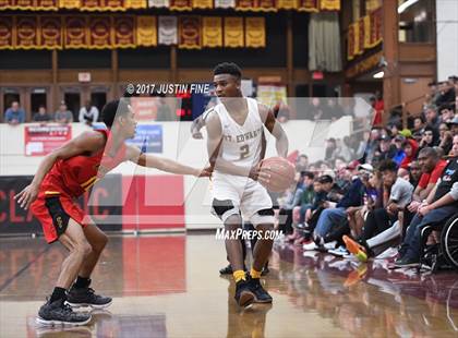 Thumbnail 1 in Fairfax vs. St. Edward (Torrey Pines Holiday Classic) photogallery.