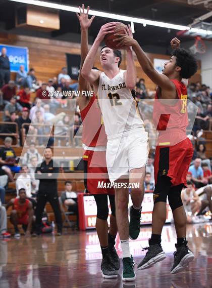 Thumbnail 2 in Fairfax vs. St. Edward (Torrey Pines Holiday Classic) photogallery.