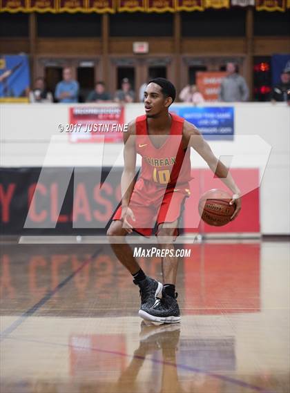 Thumbnail 3 in Fairfax vs. St. Edward (Torrey Pines Holiday Classic) photogallery.