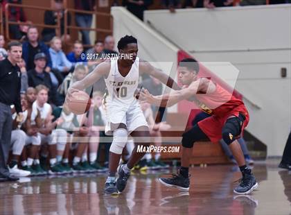 Thumbnail 1 in Fairfax vs. St. Edward (Torrey Pines Holiday Classic) photogallery.