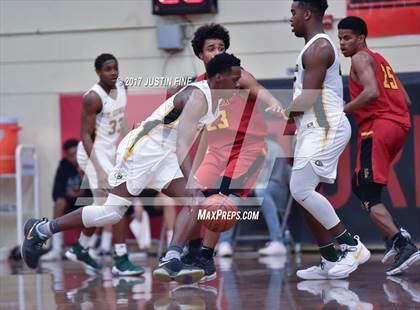 Thumbnail 1 in Fairfax vs. St. Edward (Torrey Pines Holiday Classic) photogallery.