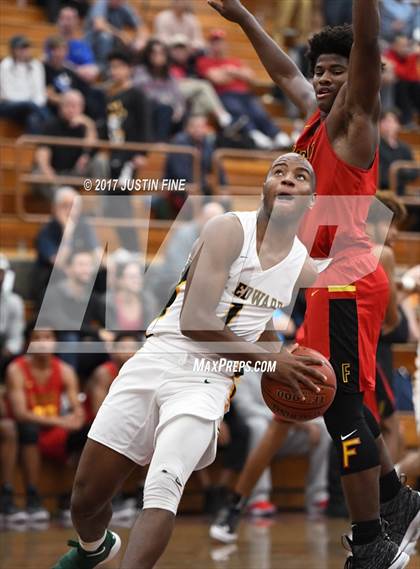 Thumbnail 3 in Fairfax vs. St. Edward (Torrey Pines Holiday Classic) photogallery.