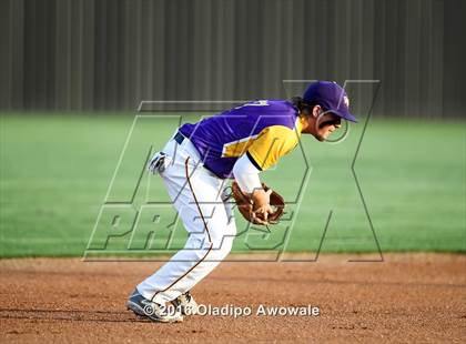 Thumbnail 1 in Richardson vs. Rockwall (UIL Class 6A Area Playoff) photogallery.