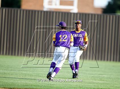 Thumbnail 2 in Richardson vs. Rockwall (UIL Class 6A Area Playoff) photogallery.