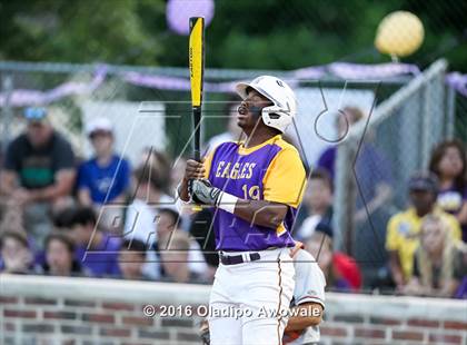 Thumbnail 2 in Richardson vs. Rockwall (UIL Class 6A Area Playoff) photogallery.