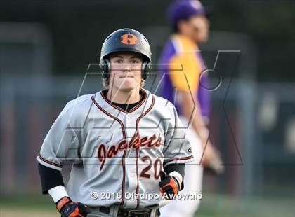 Thumbnail 3 in Richardson vs. Rockwall (UIL Class 6A Area Playoff) photogallery.