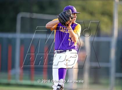Thumbnail 1 in Richardson vs. Rockwall (UIL Class 6A Area Playoff) photogallery.