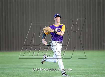 Thumbnail 3 in Richardson vs. Rockwall (UIL Class 6A Area Playoff) photogallery.