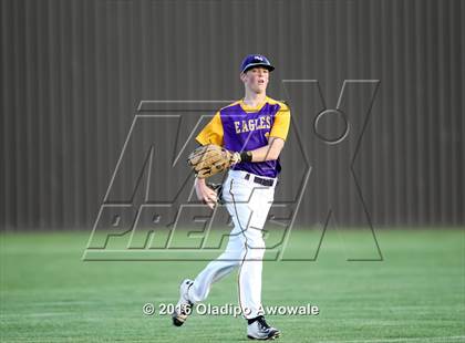 Thumbnail 2 in Richardson vs. Rockwall (UIL Class 6A Area Playoff) photogallery.