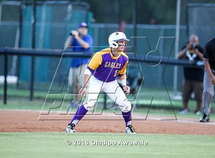 Thumbnail 1 in Richardson vs. Rockwall (UIL Class 6A Area Playoff) photogallery.