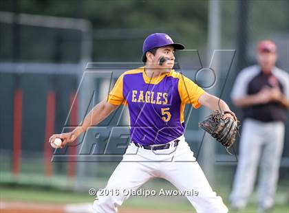 Thumbnail 2 in Richardson vs. Rockwall (UIL Class 6A Area Playoff) photogallery.