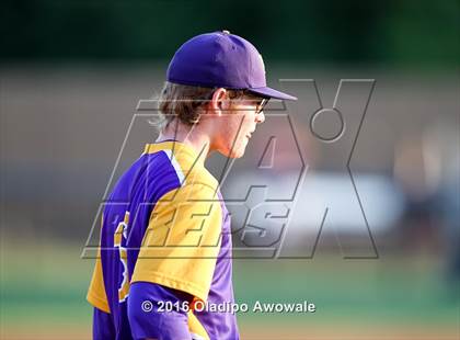 Thumbnail 2 in Richardson vs. Rockwall (UIL Class 6A Area Playoff) photogallery.