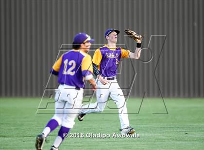 Thumbnail 2 in Richardson vs. Rockwall (UIL Class 6A Area Playoff) photogallery.