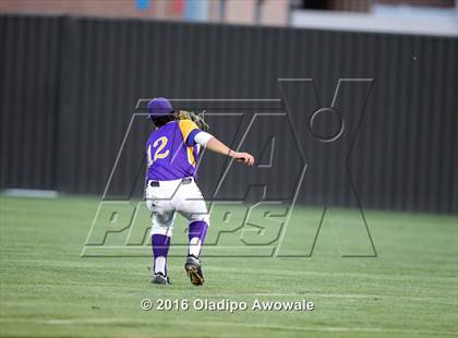 Thumbnail 1 in Richardson vs. Rockwall (UIL Class 6A Area Playoff) photogallery.