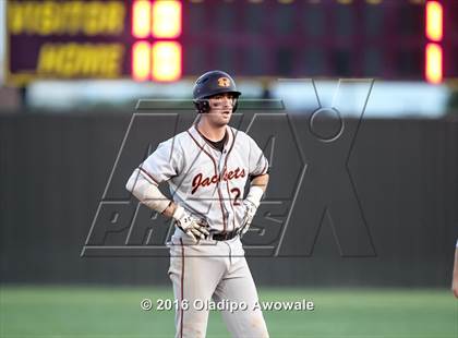 Thumbnail 1 in Richardson vs. Rockwall (UIL Class 6A Area Playoff) photogallery.