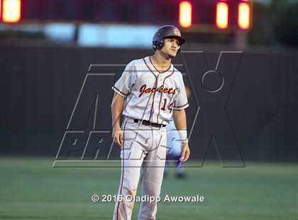 Thumbnail 3 in Richardson vs. Rockwall (UIL Class 6A Area Playoff) photogallery.