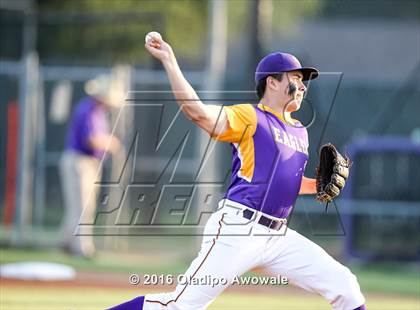 Thumbnail 1 in Richardson vs. Rockwall (UIL Class 6A Area Playoff) photogallery.