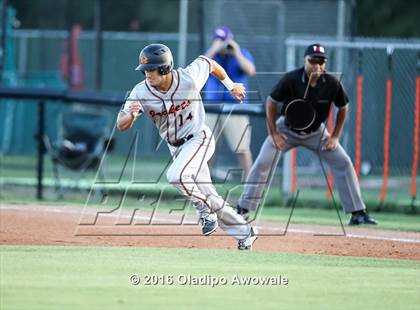 Thumbnail 3 in Richardson vs. Rockwall (UIL Class 6A Area Playoff) photogallery.