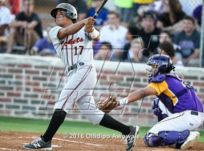Thumbnail 1 in Richardson vs. Rockwall (UIL Class 6A Area Playoff) photogallery.