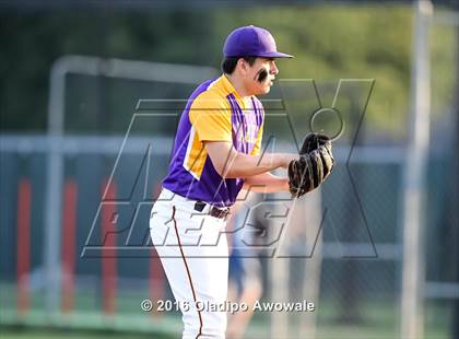 Thumbnail 1 in Richardson vs. Rockwall (UIL Class 6A Area Playoff) photogallery.