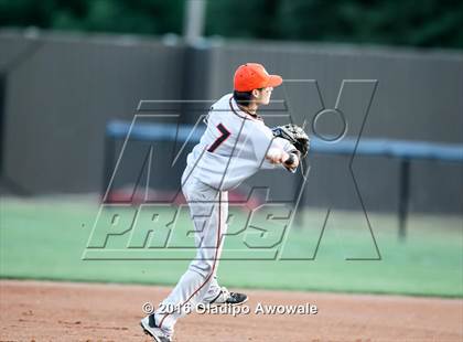 Thumbnail 2 in Richardson vs. Rockwall (UIL Class 6A Area Playoff) photogallery.