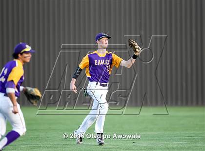 Thumbnail 1 in Richardson vs. Rockwall (UIL Class 6A Area Playoff) photogallery.