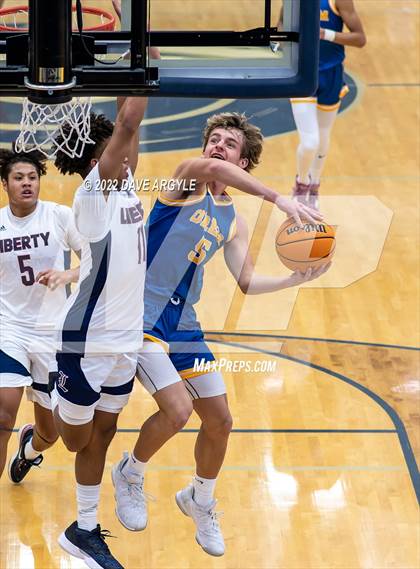 Thumbnail 2 in Liberty vs. Orem (Corner Canyon Tournament of Champions) photogallery.