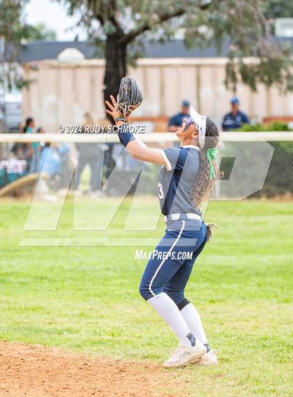 Thumbnail 1 in Cathedral Catholic vs. Mater Dei Catholic (Holy Bowl Classic) photogallery.
