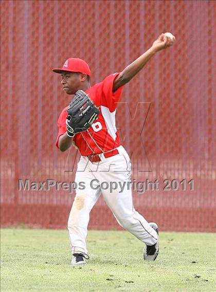 Thumbnail 1 in Antelope @ Woodcreek photogallery.