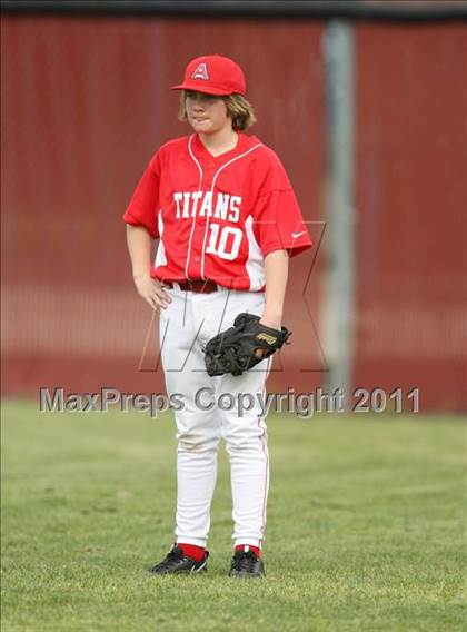 Thumbnail 2 in Antelope @ Woodcreek photogallery.