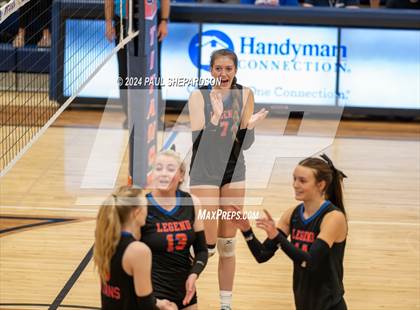 Thumbnail 2 in Valor Christian @ Legend photogallery.