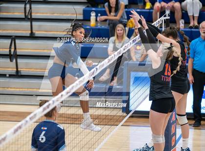 Thumbnail 3 in Valor Christian @ Legend photogallery.