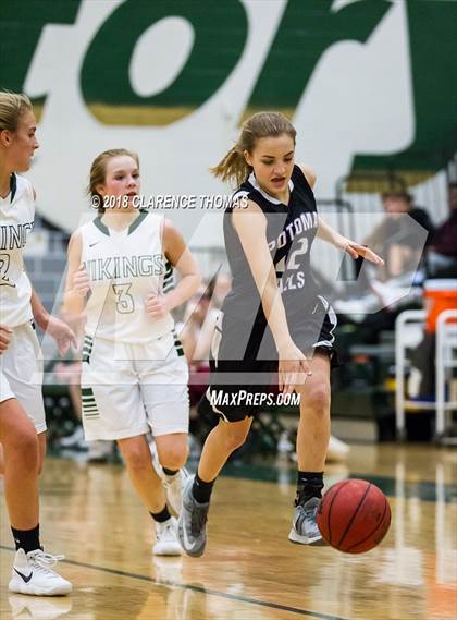 Thumbnail 1 in Potomac Falls @ Loudoun Valley photogallery.