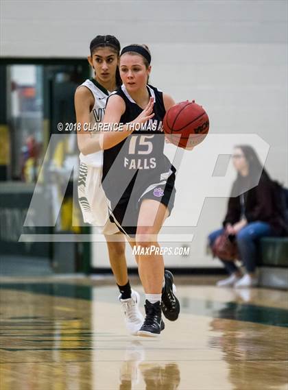 Thumbnail 2 in Potomac Falls @ Loudoun Valley photogallery.