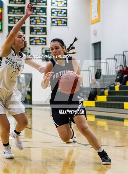 Thumbnail 1 in Potomac Falls @ Loudoun Valley photogallery.