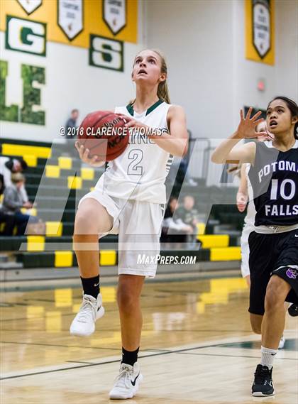 Thumbnail 3 in Potomac Falls @ Loudoun Valley photogallery.