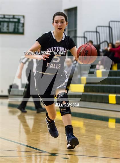 Thumbnail 3 in Potomac Falls @ Loudoun Valley photogallery.