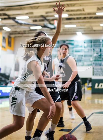 Thumbnail 2 in Potomac Falls @ Loudoun Valley photogallery.