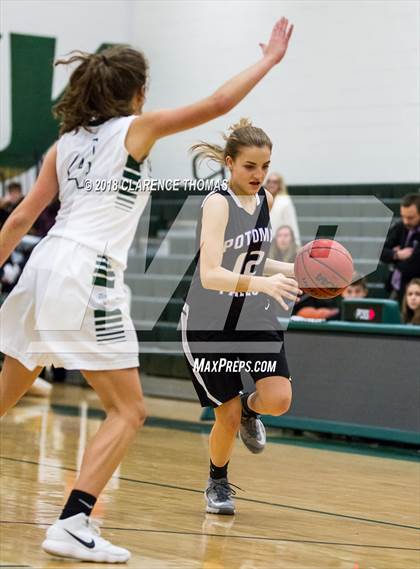Thumbnail 1 in Potomac Falls @ Loudoun Valley photogallery.