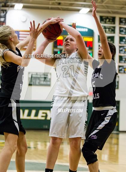 Thumbnail 3 in Potomac Falls @ Loudoun Valley photogallery.